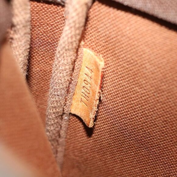 Louis Vuitton Pochette Accessoires Brown Canvas Clutch Bag (Pre-Owned) - Picture 6 of 12